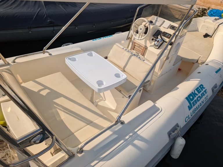 Pronájem jachty v Hyeres -Joker Boat Clubman 22 na Samboatu