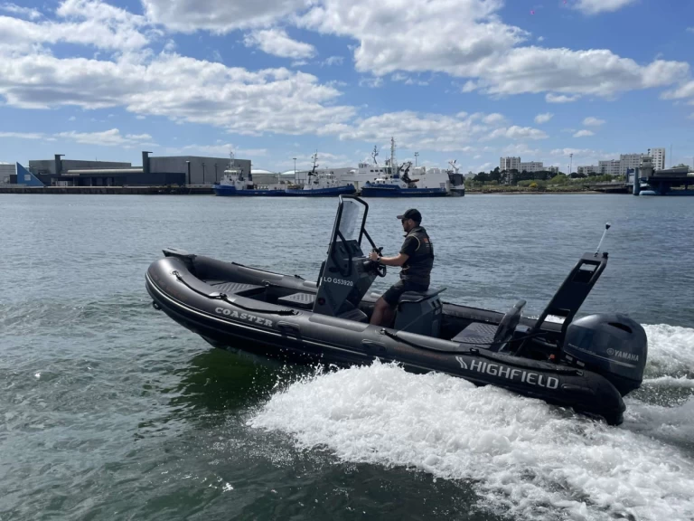 Pronájem Polotuhá loď v Lorient -Highfield COASTER 54