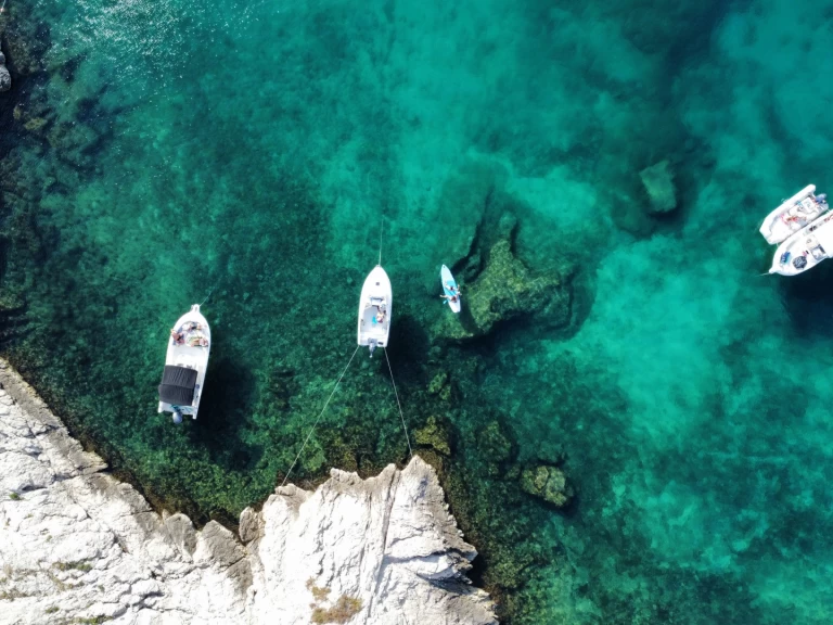 Pronájem Motorová loď v Marseille -B2 Marine Cap Ferret 550