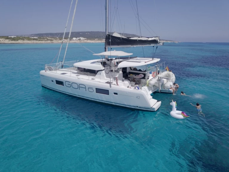 Pronajmout si Lagoon Lagoon 42 v Marina Vallarta