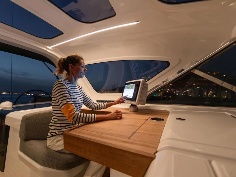 Pronájem lodi Road Town lákavé ceny Jeanneau 55 - 3 + 1 cab.