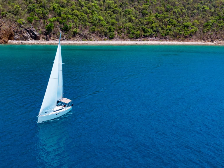 Jeanneau Sun Odyssey 349 jednotlivci a charterové společnosti v Road Town