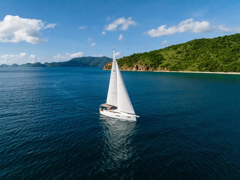 Pronájem Plachetnice Jeanneau s licencí