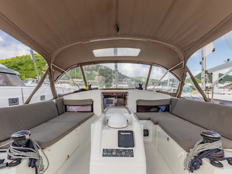 Pronájem Plachetnice v Road Town -Jeanneau Sun Odyssey 440