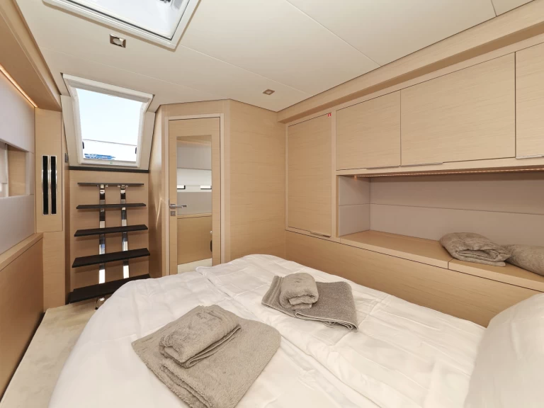 Katamarán k pronájmu v Sukošan za nejlepší cenu