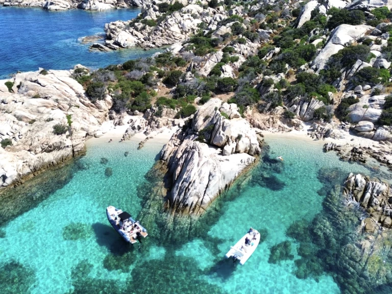 Nuova Jolly prince 24 exclusive jednotlivci a charterové společnosti v Palau