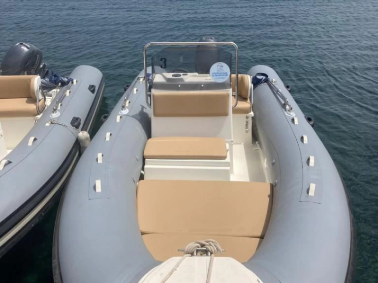 Pronájem lodi Joker Boat JOKER 580 v Stintino na Samboatu