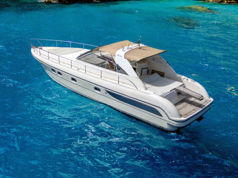 Jachta k pronájmu v Positano za nejlepší cenu