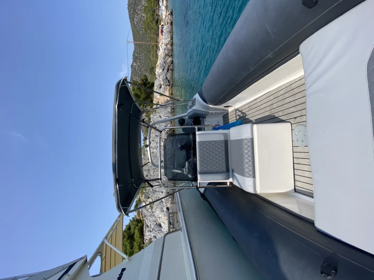 Pronájem lodi mostro mostro 680 offshore v Glyfada na Samboatu