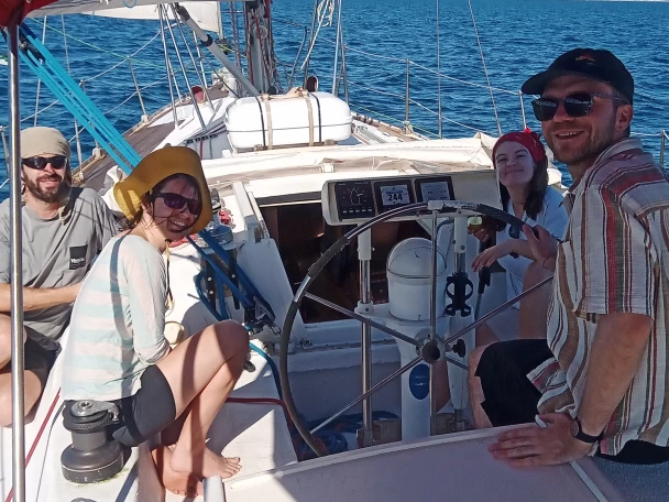 Pronájem jachty v Port-Camargue -Kit Marine KM 10.50 na Samboatu