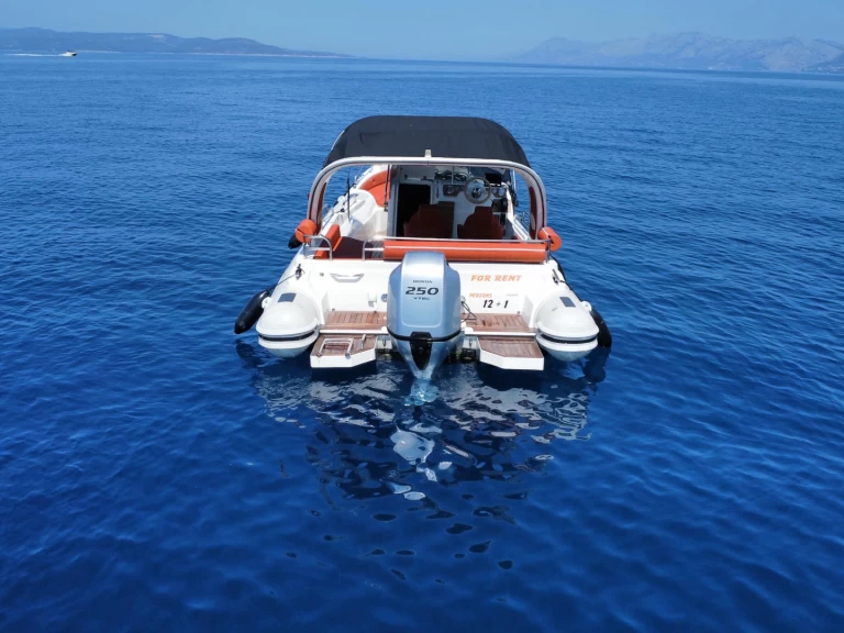 Pronájem Motorová loď v Makarska -Aquamax Aqumax B-27F