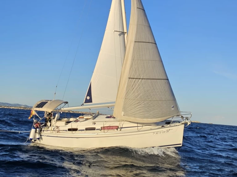 Pronájem Plachetnice v Puerto Banús -Bavaria Cruiser 31