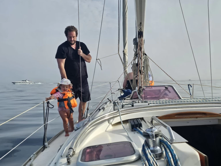 Pronájem Plachetnice Bavaria s licencí