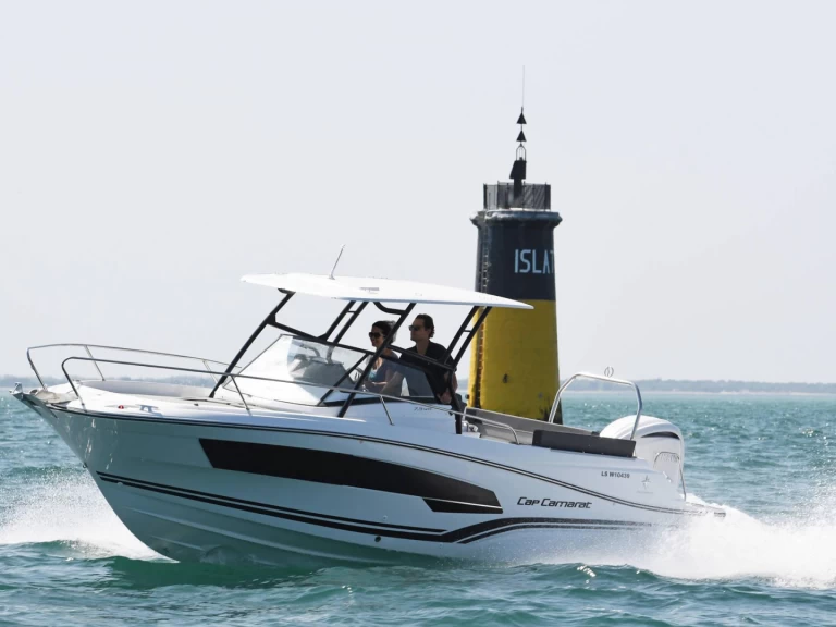 Pronájem Motorová loď v La Rochelle -Jeanneau Cap camarat 7.5 wa série 3