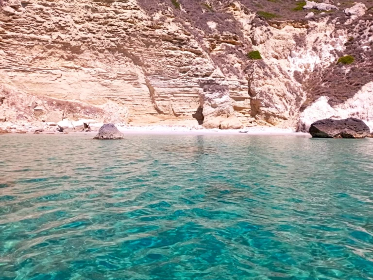 Pronájem Polotuhá loď v Cagliari Port -Bwa BWA 23 EVOLUTION