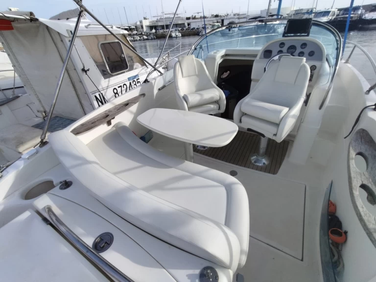 Pronájem jachty v Cannes -Rio Rio 750 Cabin Cruiser na Samboatu