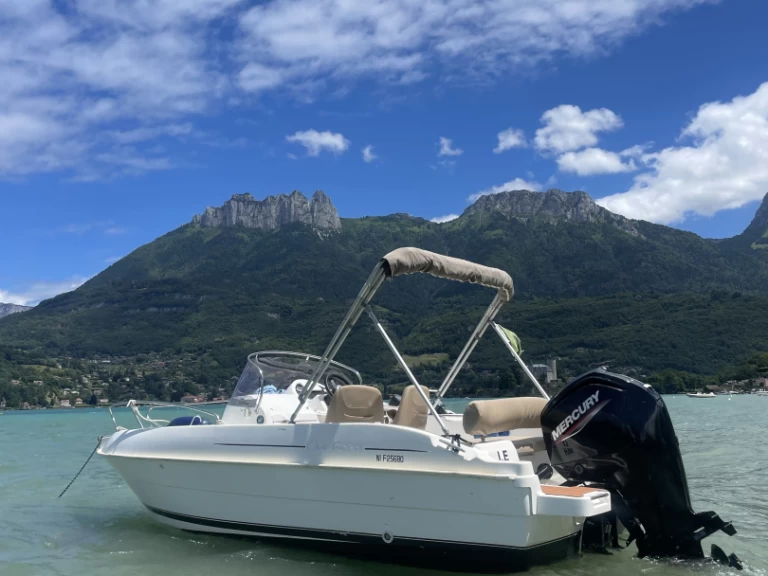 Pronájem lodi B2 Marine Cap ferret 572 open v Annecy na Samboatu