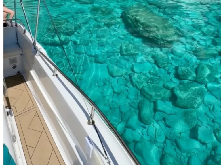 Poseidon Endeavour jednotlivci a charterové společnosti v Zakynthos 