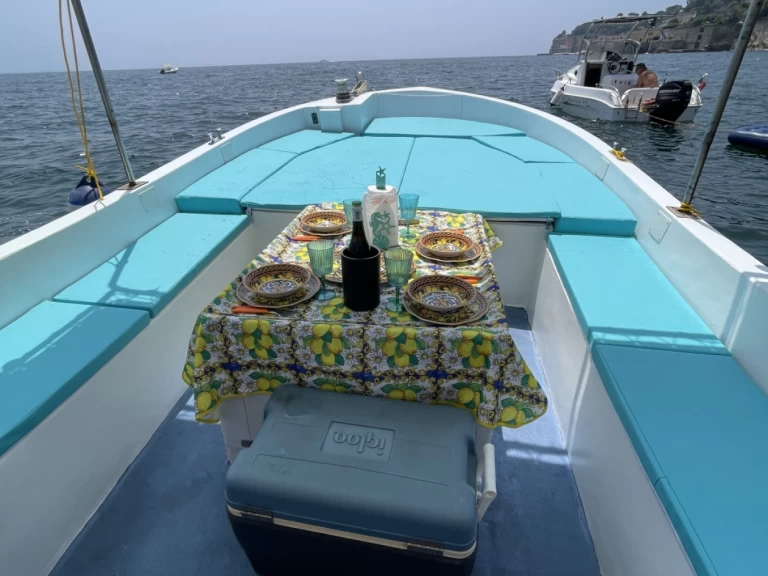 Pronájem Motorová loď v Neapol -bianchi e cecchi vintage lancia 