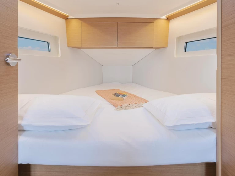 Pronájem Plachetnice v Hyeres -Jeanneau Sun Odyssey 350