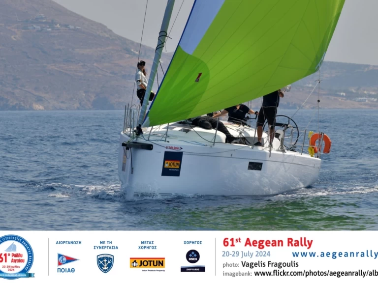 Plachetnice k pronájmu v Piraeus za nejlepší cenu