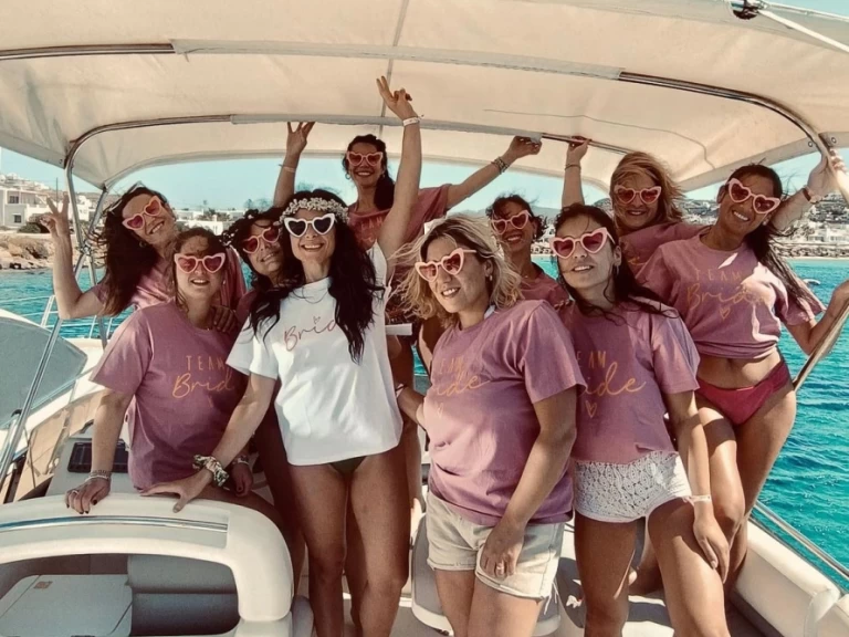 Pronajmout Motorová loď se skipperem či ne Princess v Mykonos (City)