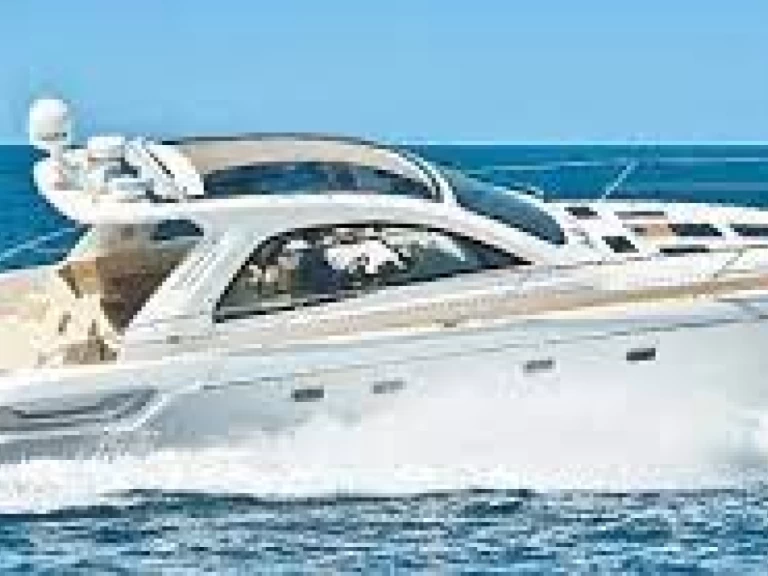 Pronájem Motorová loď Bavaria s licencí