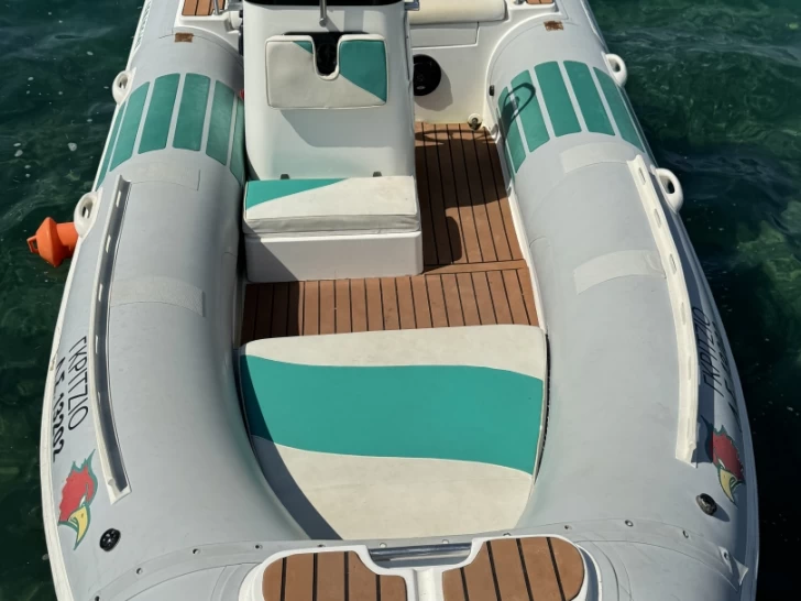 Pronájem Polotuhá loď Nauticaled s licencí