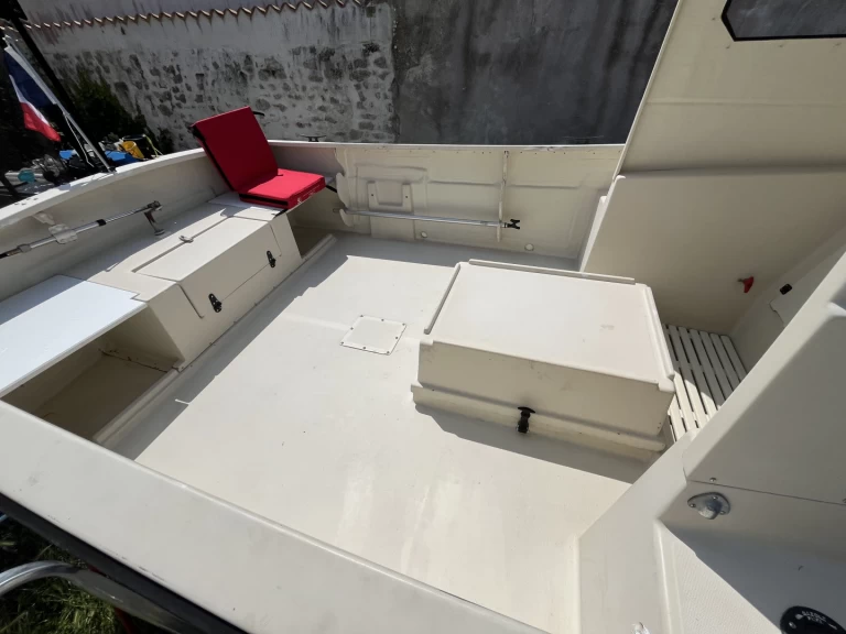 Pronajmout si Bénéteau Sunday 550 v Île-d'Aix