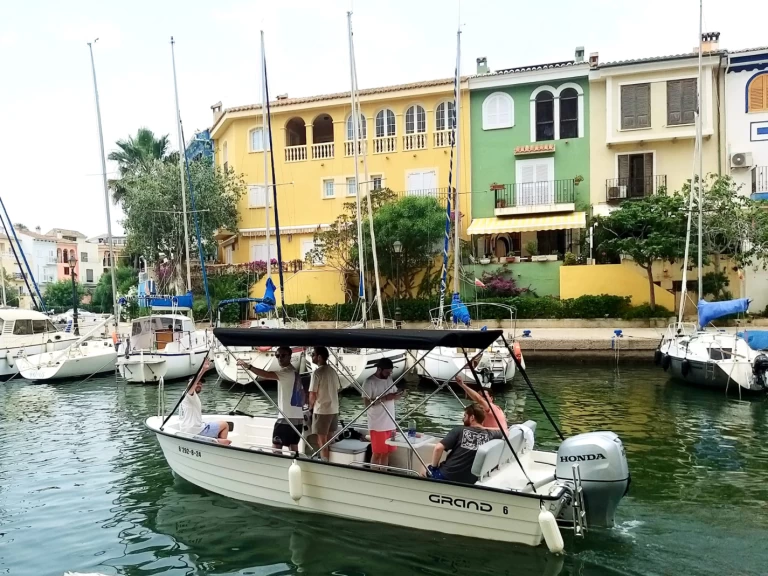 Pronájem lodi Port Saplaya lákavé ceny N585