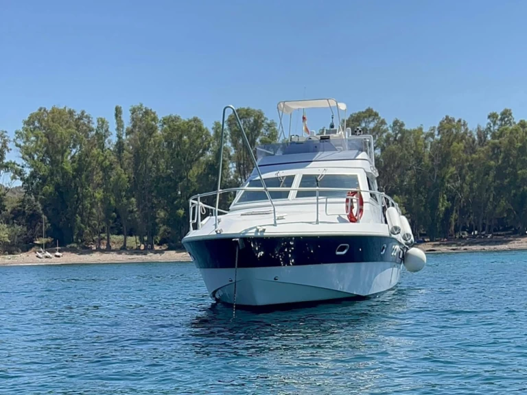 Pronájem jachty v Catania -Comar Clanship 42 FB na Samboatu