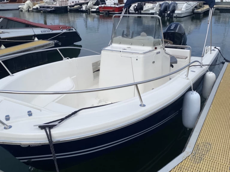 Pronájem lodi White Shark White Shark 205 v Arcachon na Samboatu