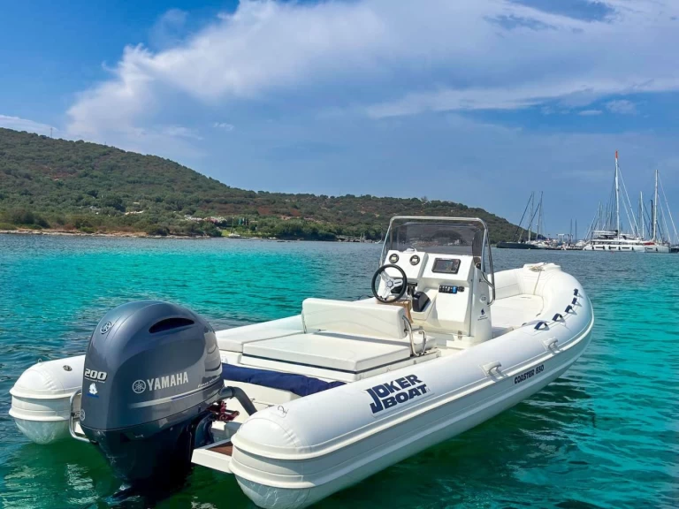 Pronájem jachty v Olbia -Joker Boat Coaster 650 na Samboatu