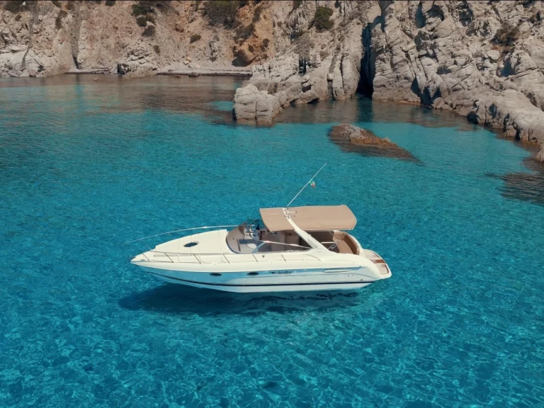 Pronájem lodi Airon Airon 325 v Villasimius na Samboatu