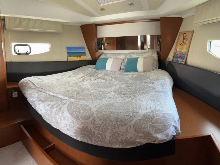 Pronajmout Motorová loď se skipperem či ne Jeanneau v Port Leucate