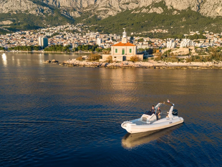 Pronájem Motorová loď Solemar s licencí