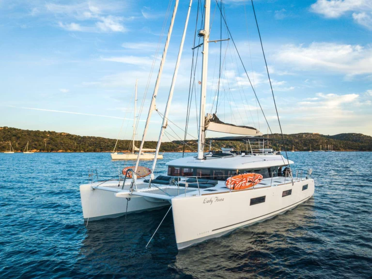 Pronajmout si Lagoon Lagoon 620 v Ibiza Town