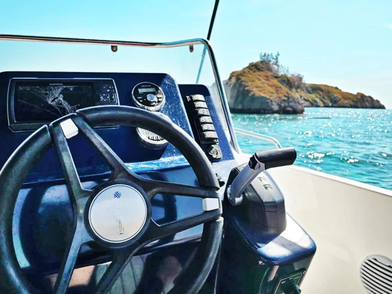 Pronájem lodi La Savina lákavé ceny MARINE TIME 625