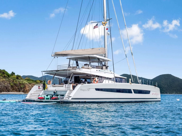 Pronájem jachty v Britské Panenské ostrovy -Fountaine Pajot INDULGENCE na Samboatu