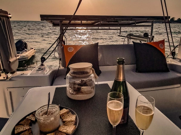 Pronájem lodi Excess Excess 11 v La Rochelle na Samboatu