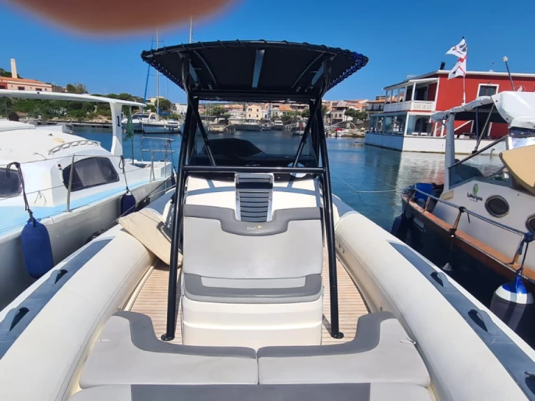 Pronájem Polotuhá loď v Stintino -Bwa BWA 30 PREMIUM