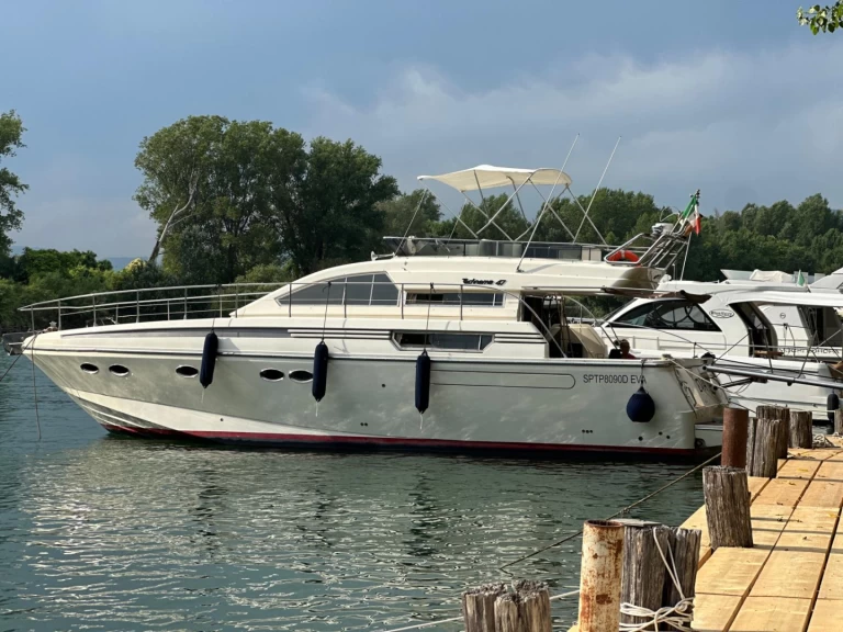 Pronájem Jachta Posillipo s licencí