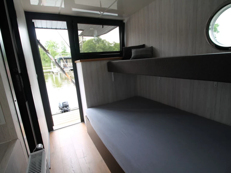 Pronájem Říční loď v Zehdenick -Hausboot Hausboot MOSES