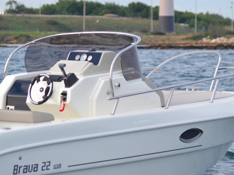 Pronájem jachty v Pula -Mingolla Brava 22 WA na Samboatu