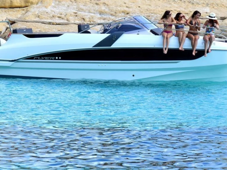 Pronajmout Motorová loď se skipperem či ne Bénéteau v Valencie