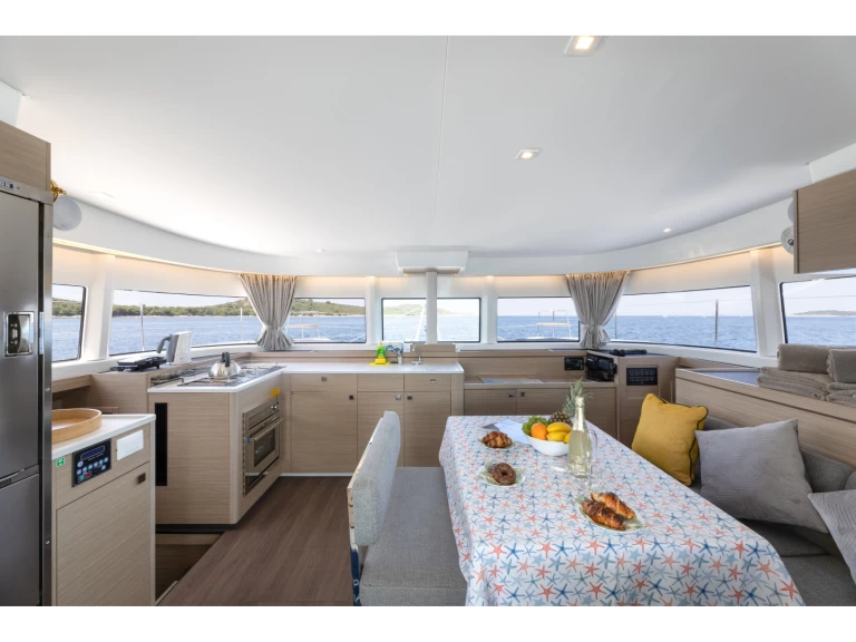 Pronájem jachty v Rogoznica -Lagoon Lagoon 43 na Samboatu