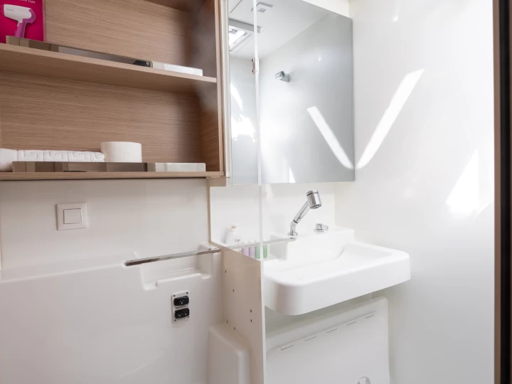 Pronájem Katamarán v Rogoznica -Lagoon Lagoon 43