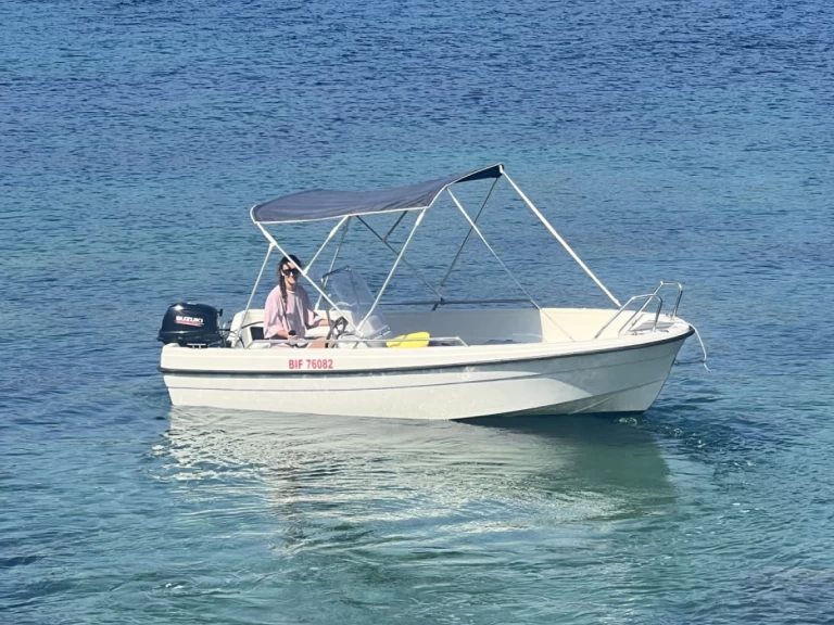 Pronájem lodi Terhi 445 C v Galéria na Samboatu