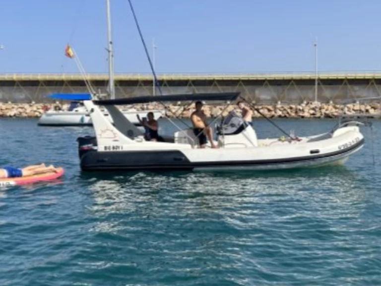 Pronájem lodi Zodiac Medline 3 v Torrevieja na Samboatu