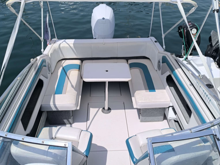 Pronájem jachty v Saint Raphael -Four Winns Sundowner 195 na Samboatu